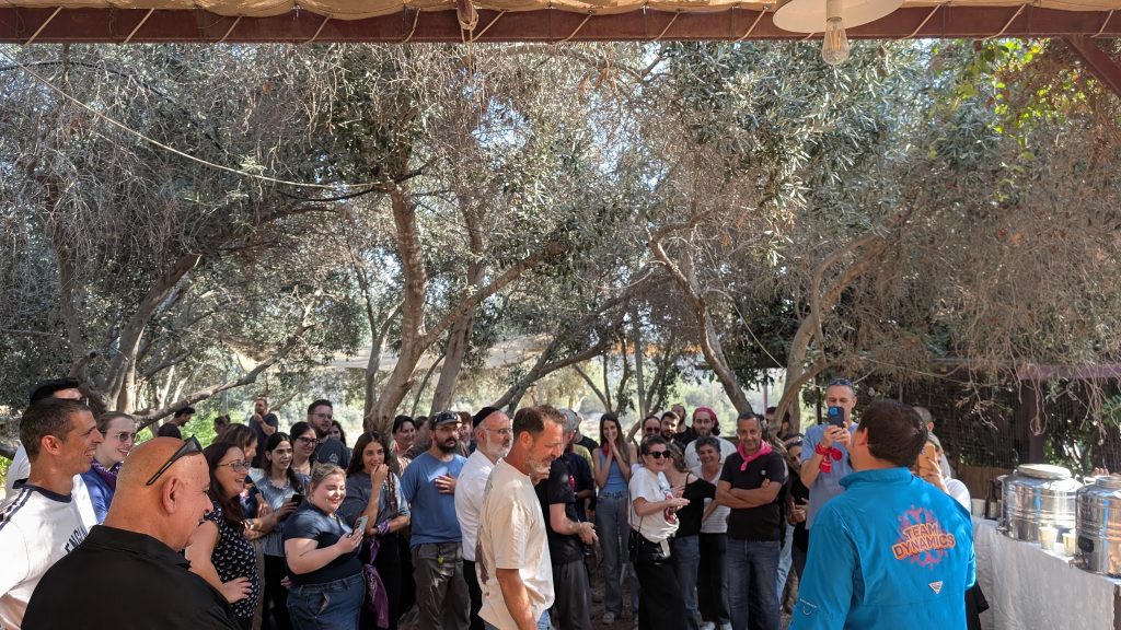 קבוצה בכרם הזיתים